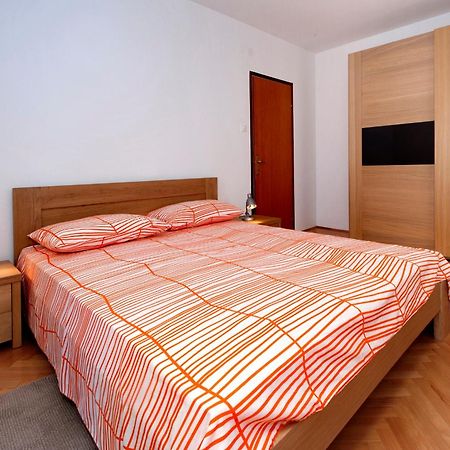 Apartments Beakovic Porec Bagian luar foto