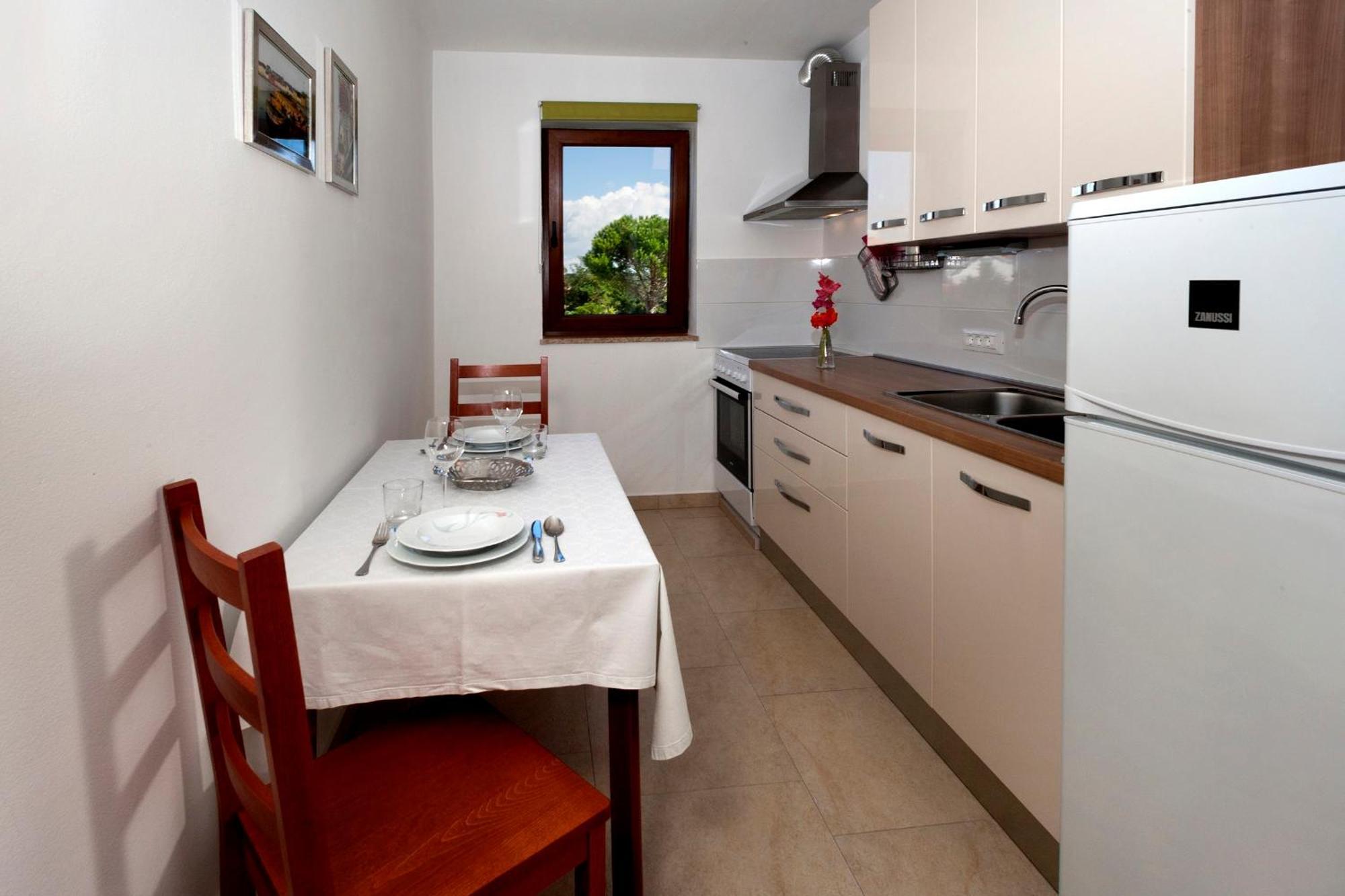 Apartments Beakovic Porec Bagian luar foto